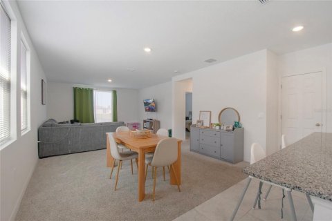 Villa ou maison à louer à Kissimmee, Floride: 4 chambres, 149.57 m2 № 2114483 - photo 13