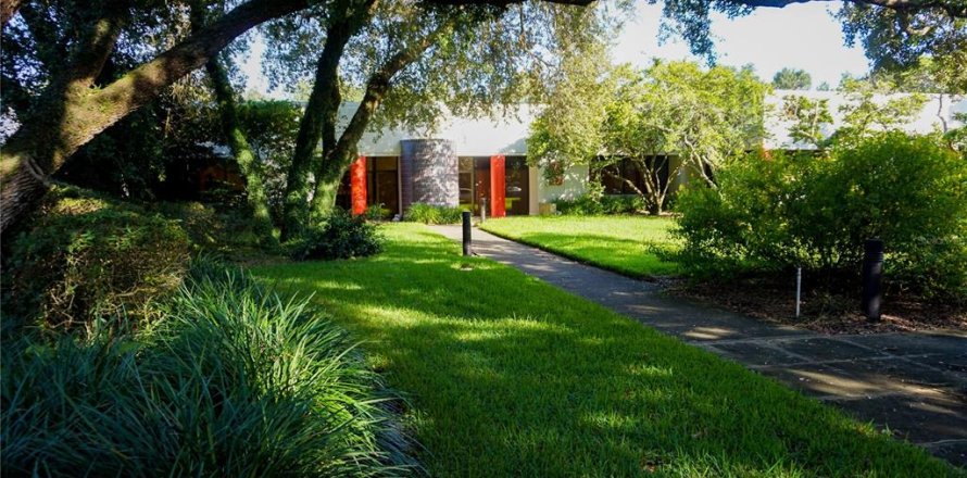 Immobilier commercial à Tampa, Floride 259.38 m2 № 1446246