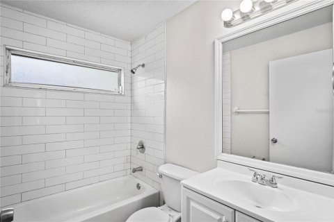 Купить виллу или дом в Плант-Сити, Флорида 5 комнат, 131.27м2, № 1629084 - фото 17