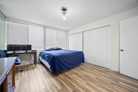 Condo in Boca Raton, Florida, 2 bedrooms  № 2003083 - photo 14