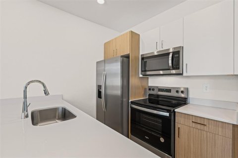 Adosado en alquiler en Lakewood Ranch, Florida, 2 dormitorios, 128.48 m2 № 2149765 - foto 15