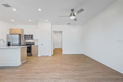 Adosado en alquiler en Lakewood Ranch, Florida, 2 dormitorios, 128.48 m2 № 2149765 - foto 10