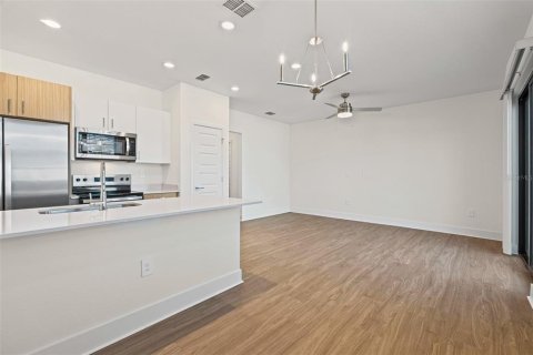 Adosado en alquiler en Lakewood Ranch, Florida, 2 dormitorios, 128.48 m2 № 2149765 - foto 18
