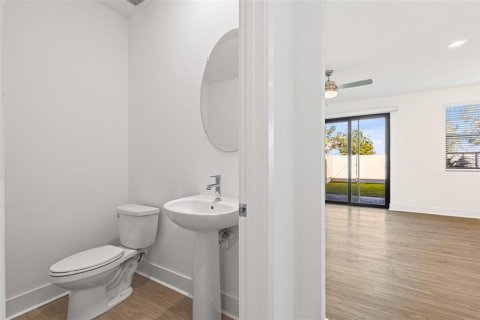 Adosado en alquiler en Lakewood Ranch, Florida, 2 dormitorios, 128.48 m2 № 2149765 - foto 7