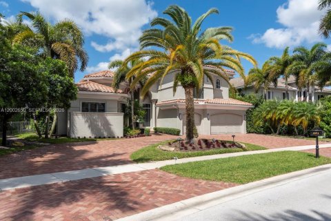 Casa en venta en Plantation, Florida, 5 dormitorios, 398.74 m2 № 2076596 - foto 3