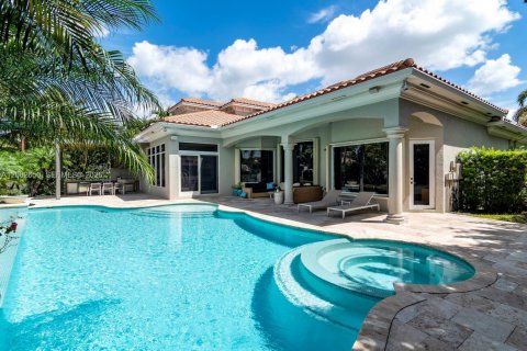 Casa en venta en Plantation, Florida, 5 dormitorios, 398.74 m2 № 2076596 - foto 16