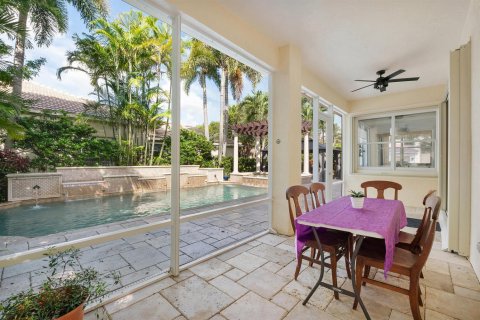 Villa ou maison à vendre à Coconut Creek, Floride: 5 chambres, 292.64 m2 № 2394750 - photo 12