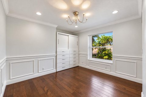 Villa ou maison à vendre à Coconut Creek, Floride: 5 chambres, 292.64 m2 № 2394750 - photo 25