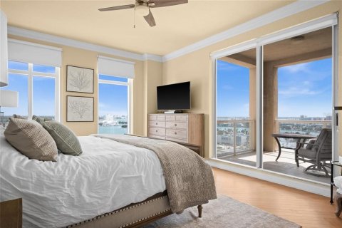 Copropriété à louer à Clearwater, Floride: 3 chambres, 235.04 m2 № 1048684 - photo 4
