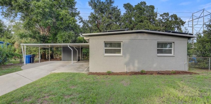 House in Tampa, Florida 3 bedrooms, 109.25 sq.m. № 1774621