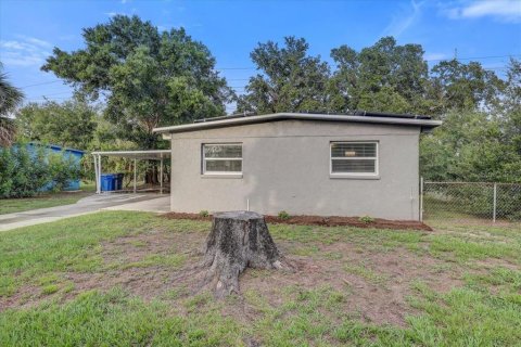House in Tampa, Florida 3 bedrooms, 109.25 sq.m. № 1774621 - photo 28