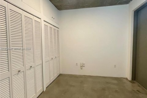 Купить кондоминиум в Майами, Флорида 2 спальни, 98.48м2, № 1995655 - фото 21