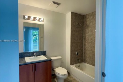 Купить кондоминиум в Майами, Флорида 2 спальни, 98.48м2, № 1995655 - фото 24