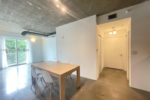 Купить кондоминиум в Майами, Флорида 2 спальни, 98.48м2, № 1995655 - фото 18