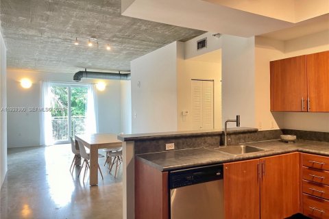 Купить кондоминиум в Майами, Флорида 2 спальни, 98.48м2, № 1995655 - фото 9