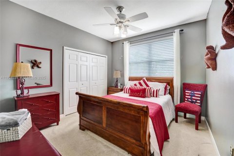 Casa en venta en Miramar, Florida, 5 dormitorios, 290.13 m2 № 1993740 - foto 18