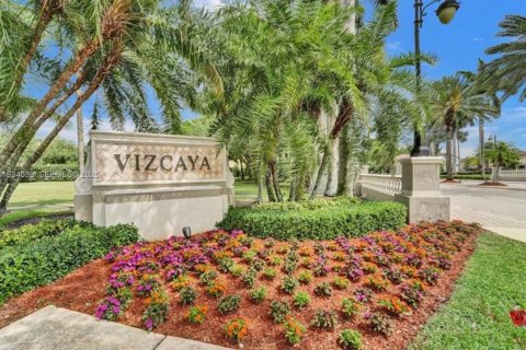 Casa en venta en Miramar, Florida, 5 dormitorios, 290.13 m2 № 1993740 - foto 5