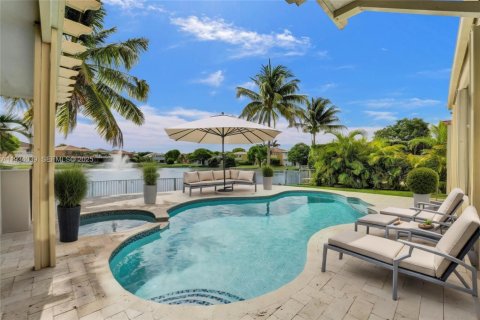 Casa en venta en Miramar, Florida, 5 dormitorios, 290.13 m2 № 1993740 - foto 7