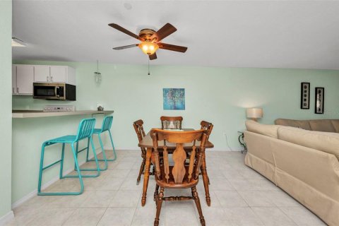Copropriété à vendre à Punta Gorda, Floride: 2 chambres, 100.06 m2 № 1640601 - photo 7
