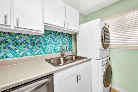 Copropriété à vendre à Punta Gorda, Floride: 2 chambres, 100.06 m2 № 1640601 - photo 15