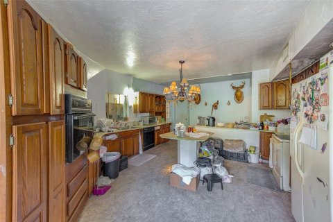 House in Palmetto, Florida 4 bedrooms, 192.49 sq.m. № 1558821 - photo 12