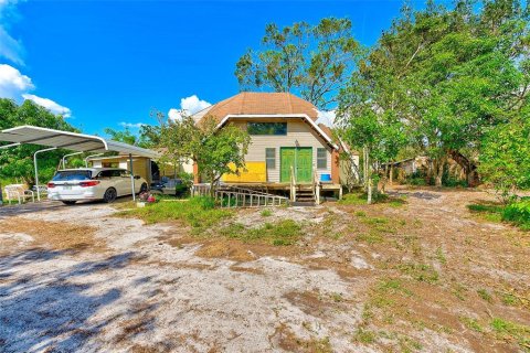 House in Palmetto, Florida 4 bedrooms, 192.49 sq.m. № 1558821 - photo 1