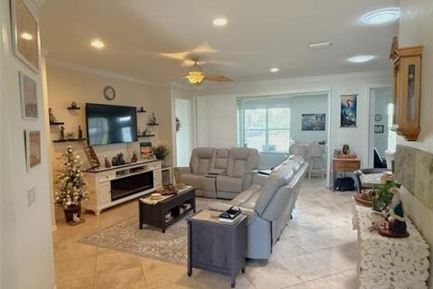 Casa en venta en Summerfield, Florida, 3 dormitorios, 209.77 m2 № 1626769 - foto 3