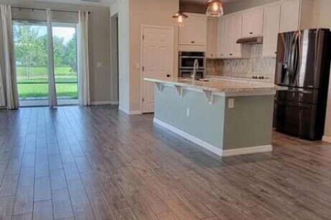 House in Port St. Lucie, Florida 3 bedrooms, 176.51 sq.m. № 2082937 - photo 4