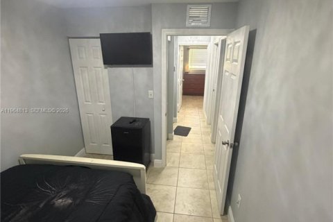 Снять в аренду кондоминиум в Майами, Флорида 3 спальни, 95.32м2, № 2081148 - фото 23