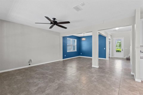 House in Ocoee, Florida 4 bedrooms, 251.95 sq.m. № 2129515 - photo 3
