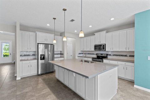 House in Ocoee, Florida 4 bedrooms, 251.95 sq.m. № 2129515 - photo 7