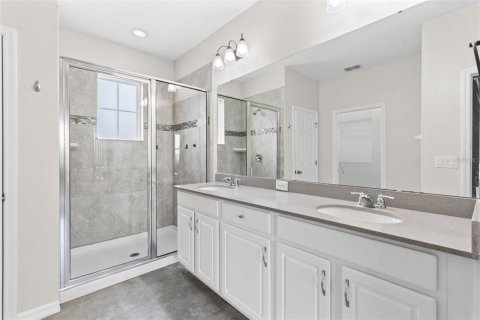 House in Ocoee, Florida 4 bedrooms, 251.95 sq.m. № 2129515 - photo 15