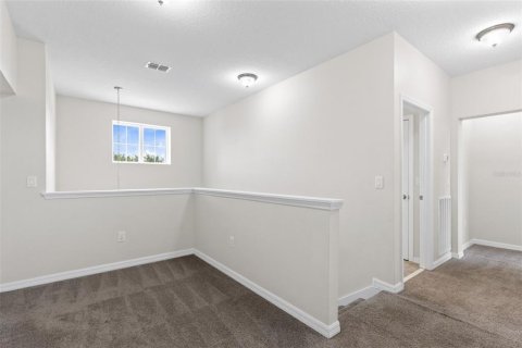 House in Ocoee, Florida 4 bedrooms, 251.95 sq.m. № 2129515 - photo 22