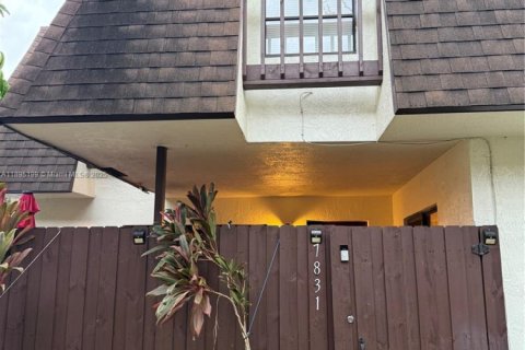 Купить таунхаус в Норт-Лодердейл, Флорида 3 спальни, 132.11м2, № 1947561 - фото 22