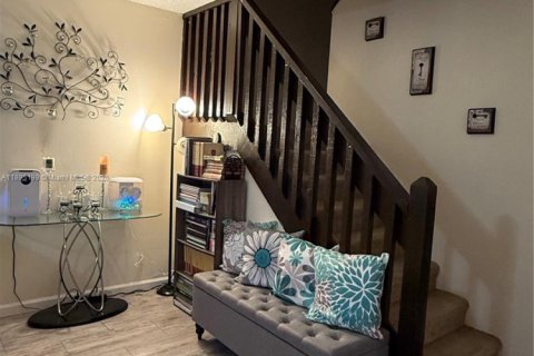 Купить таунхаус в Норт-Лодердейл, Флорида 3 спальни, 132.11м2, № 1947561 - фото 3