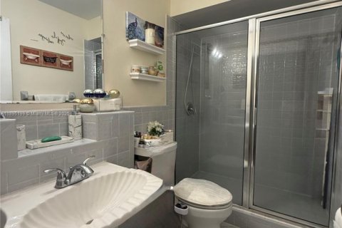 Купить таунхаус в Норт-Лодердейл, Флорида 3 спальни, 132.11м2, № 1947561 - фото 9