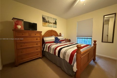 Купить таунхаус в Норт-Лодердейл, Флорида 3 спальни, 132.11м2, № 1947561 - фото 11