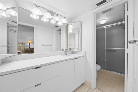Condominio en venta en Tamarac, Florida, 2 dormitorios, 125.42 m2 № 1841116 - foto 5