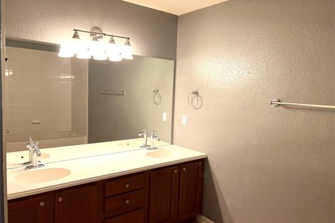 Touwnhouse à vendre à Sanford, Floride: 3 chambres, 156.73 m2 № 1903776 - photo 22