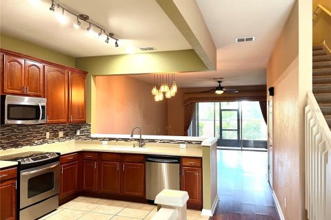 Touwnhouse à vendre à Sanford, Floride: 3 chambres, 156.73 m2 № 1903776 - photo 6