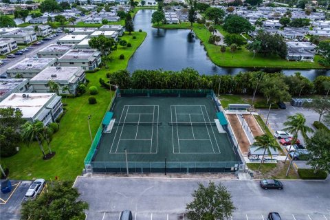 Condo in Delray Beach, Florida, 1 bedroom  № 1427030 - photo 16