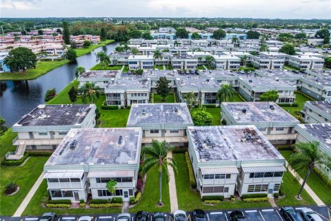 Condo in Delray Beach, Florida, 1 bedroom  № 1427030 - photo 10