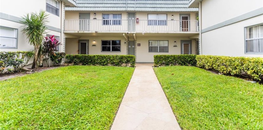 Condo in Delray Beach, Florida, 1 bedroom № 1427030