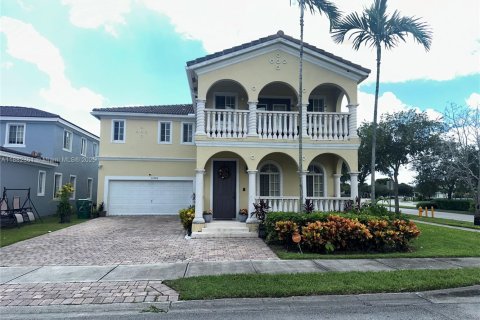 Дом в Хомстед, Флорида 6 спален, 341.69м2 № 1979121