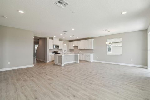 Casa en venta en Spring Hill, Florida, 4 dormitorios, 263.38 m2 № 1515282 - foto 29