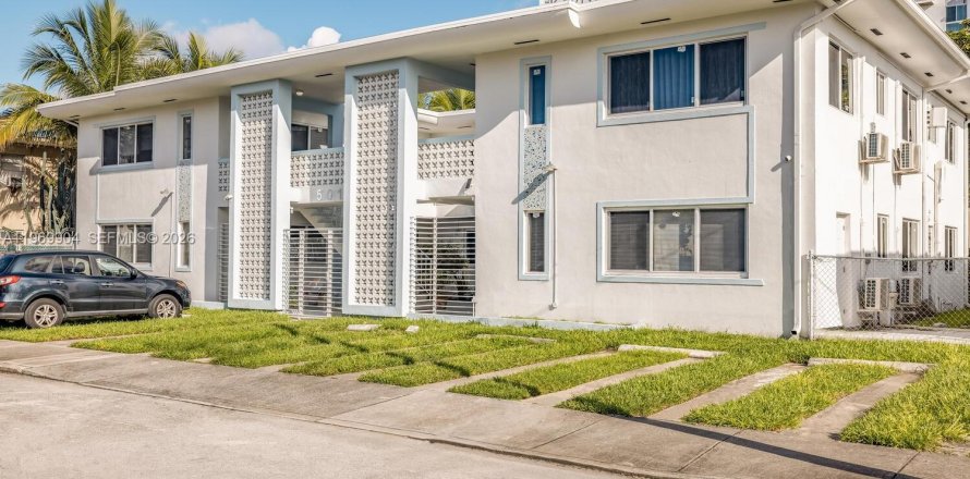 Квартира в Майами, Флорида 1 спальня, 75.25м2 № 2030657