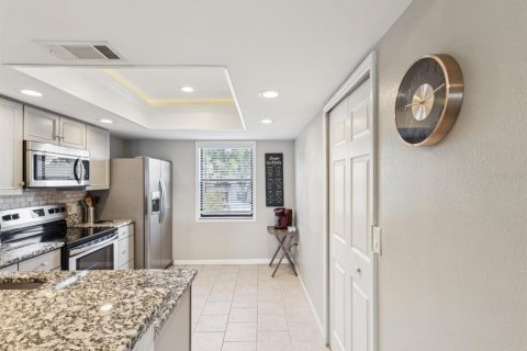 Condo in Oldsmar, Florida, 2 bedrooms  № 1793964 - photo 9