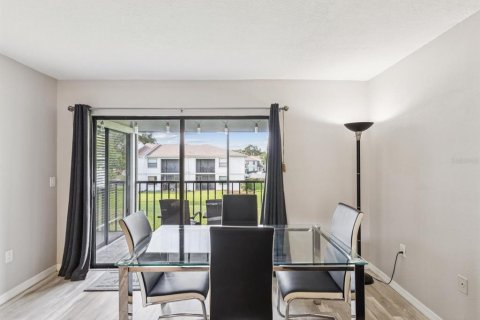 Condo in Oldsmar, Florida, 2 bedrooms  № 1793964 - photo 6