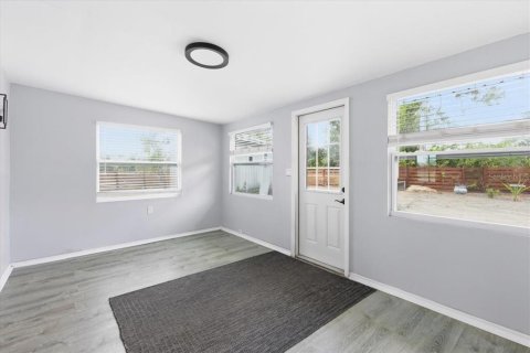 House in Englewood, Florida 2 bedrooms, 117.34 sq.m. № 2147975 - photo 29