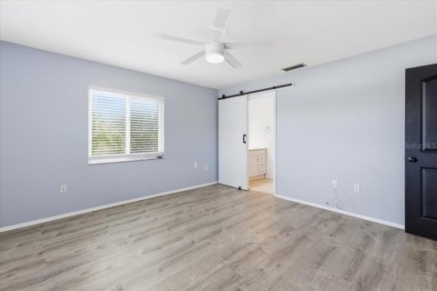 House in Englewood, Florida 2 bedrooms, 117.34 sq.m. № 2147975 - photo 17